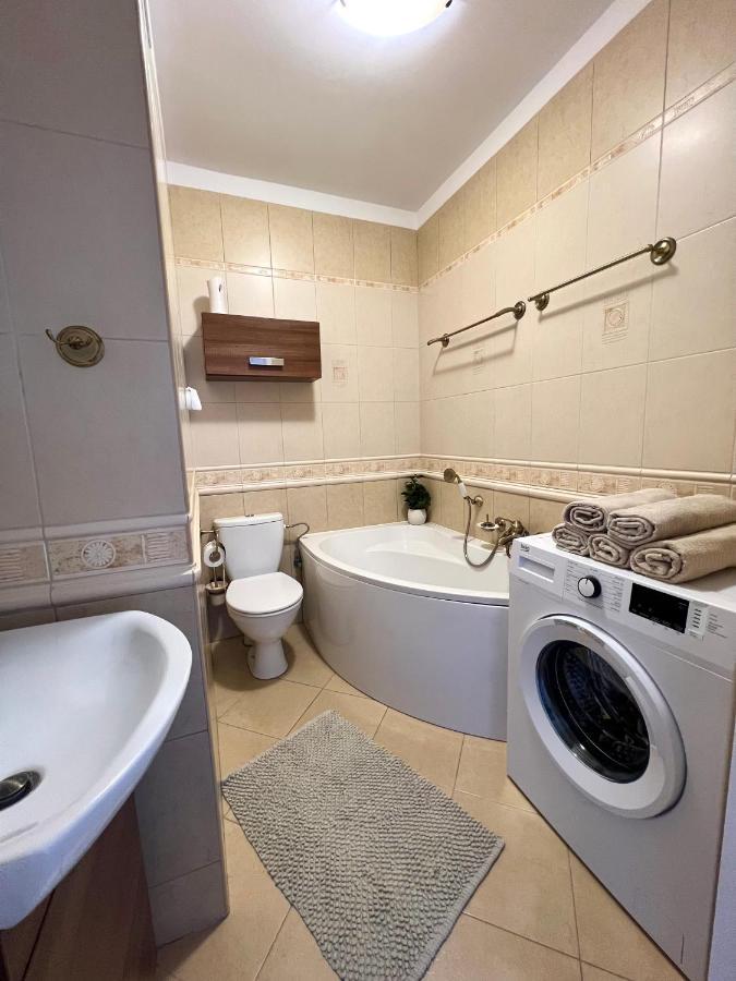 Apartament Centrum 13 Z Garazem Podziemnym Władysławowo Екстериор снимка