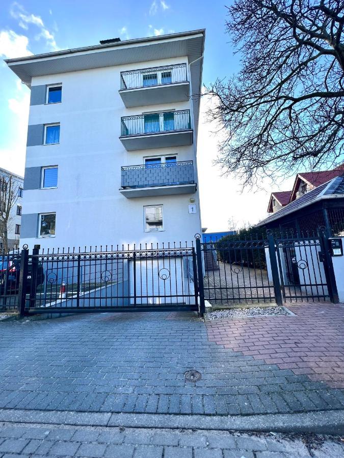Apartament Centrum 13 Z Garazem Podziemnym Władysławowo Екстериор снимка